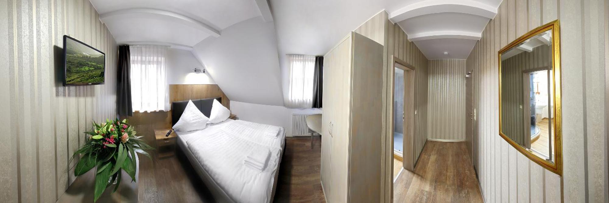 Hotel Am Markt Oebisfelde ภายนอก รูปภาพ