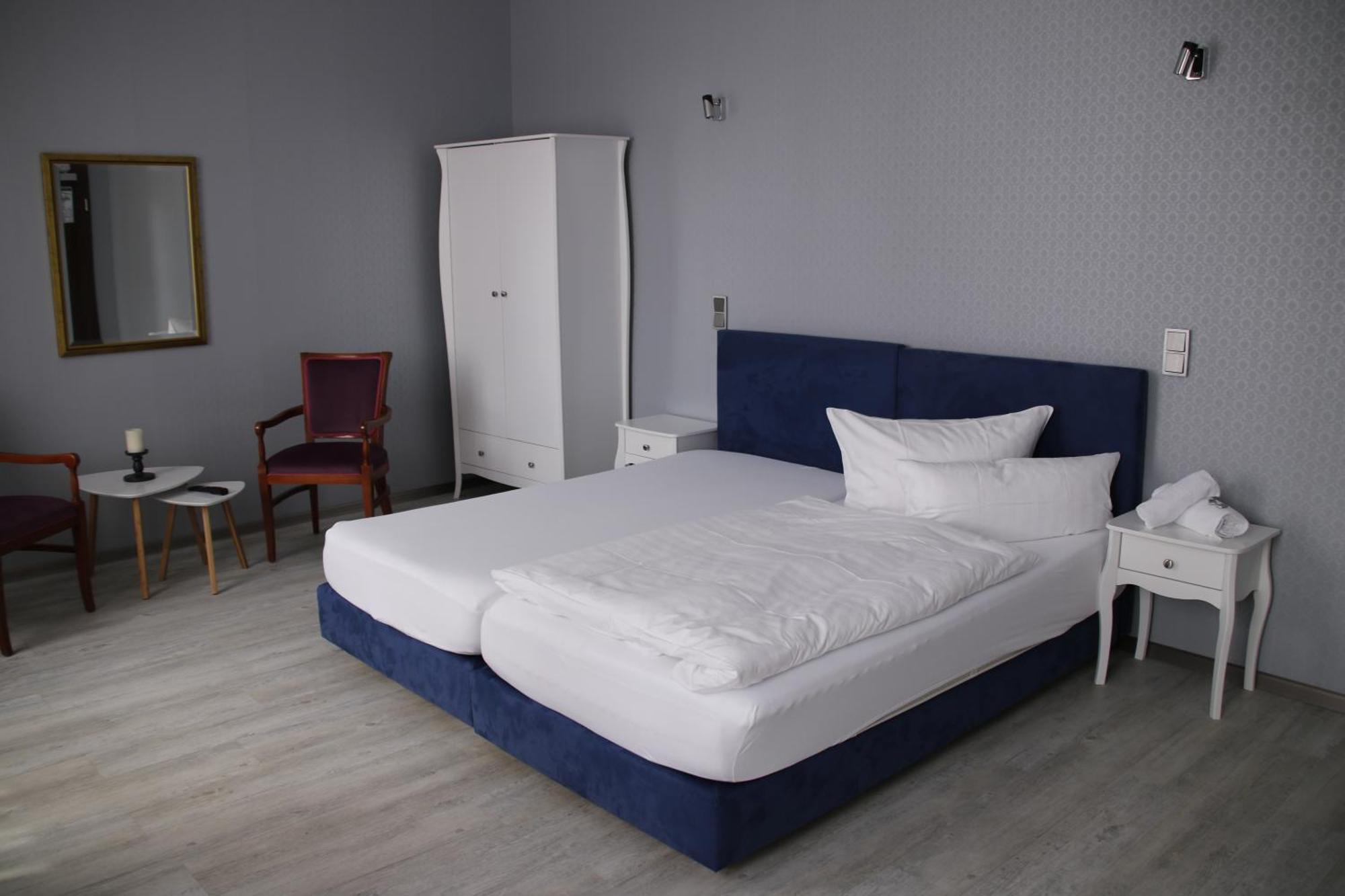 Hotel Am Markt Oebisfelde ภายนอก รูปภาพ